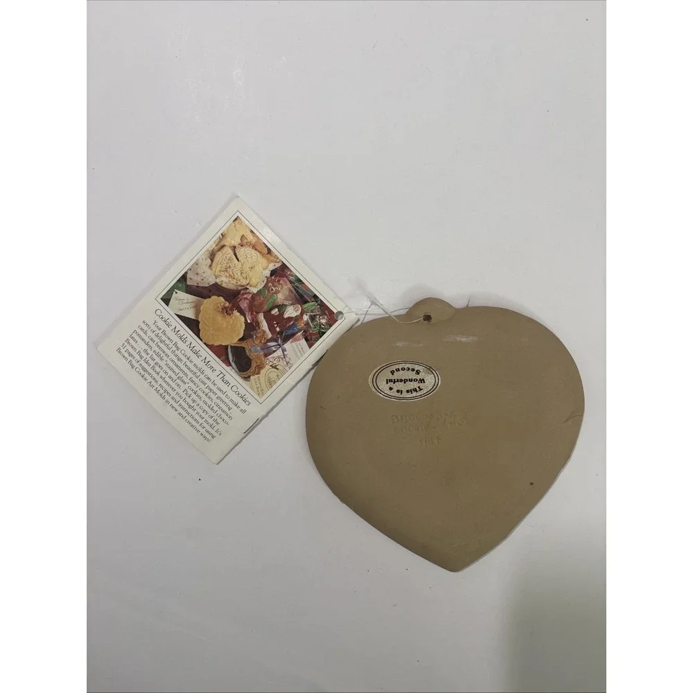 Brown Bag Cookie Art Molds & Recipes 1985  Dove Heart Wedding Anniversary Shower